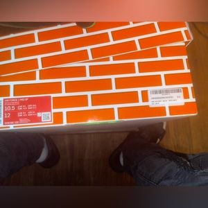 OFF-WHITE AF1 MID . 8-10 condition . 100% Authentic .